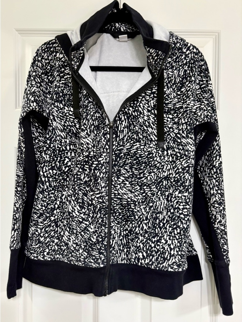 Athleta Black and White Full-Zip Hoodie Large